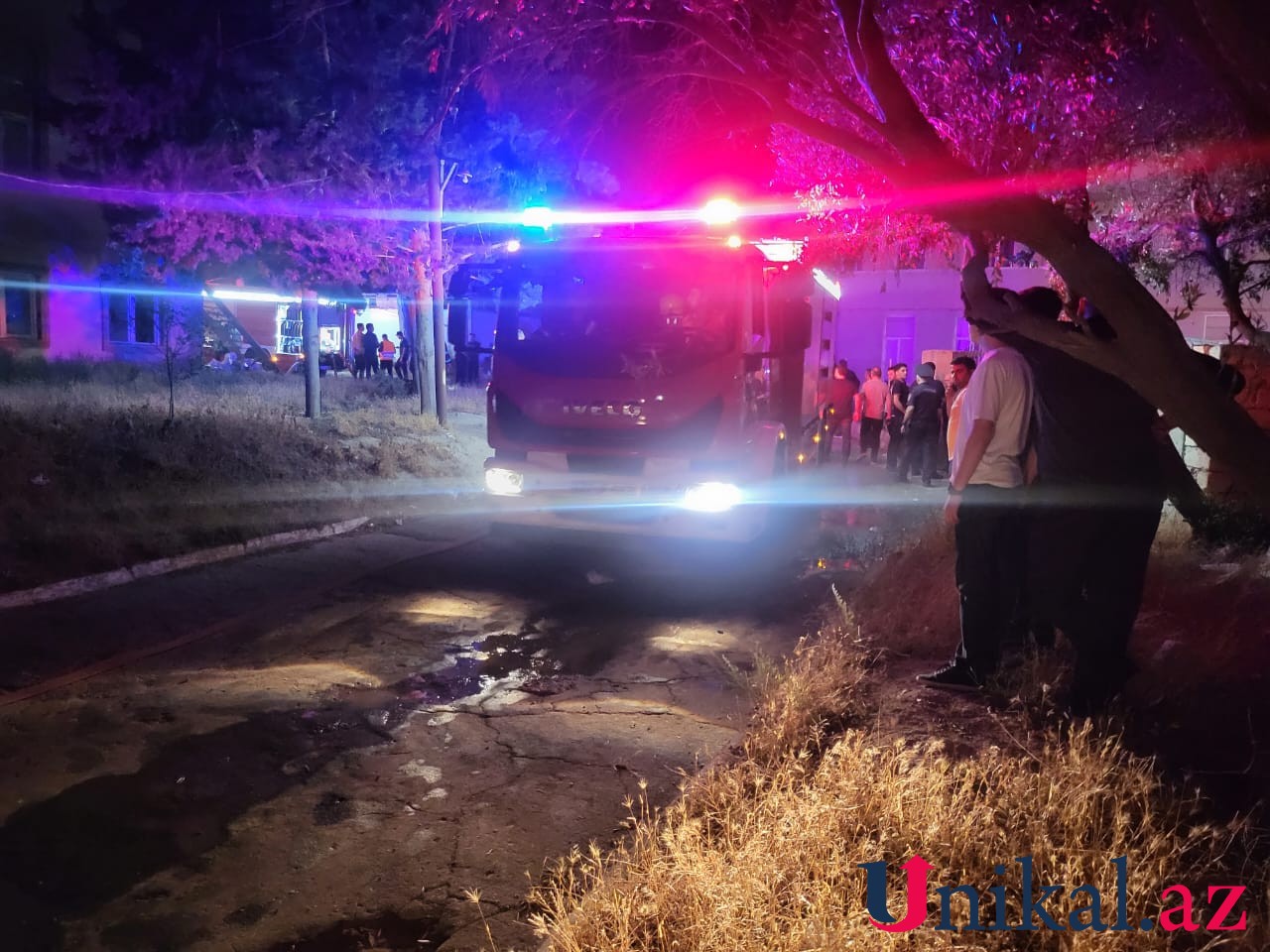 Hadisə yerindən FOTOLAR